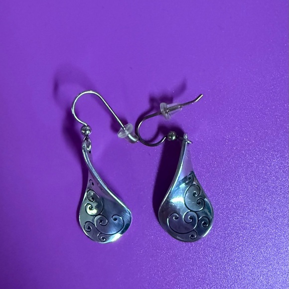 Brighton earrings - Picture 2 of 2